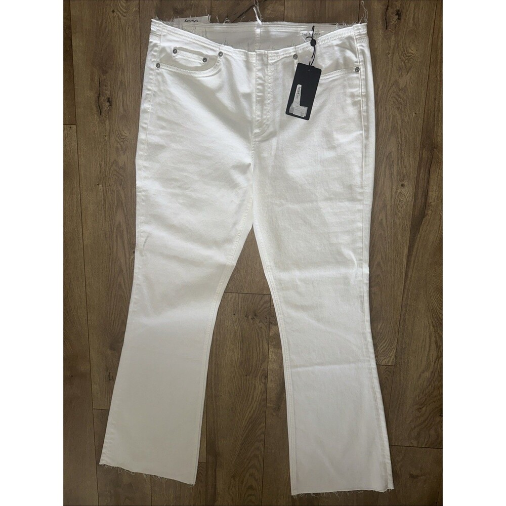 NWT RAG AND BONE Kinsley Low Rise Flare Optic White Jeans Sz 34 Fray Waist